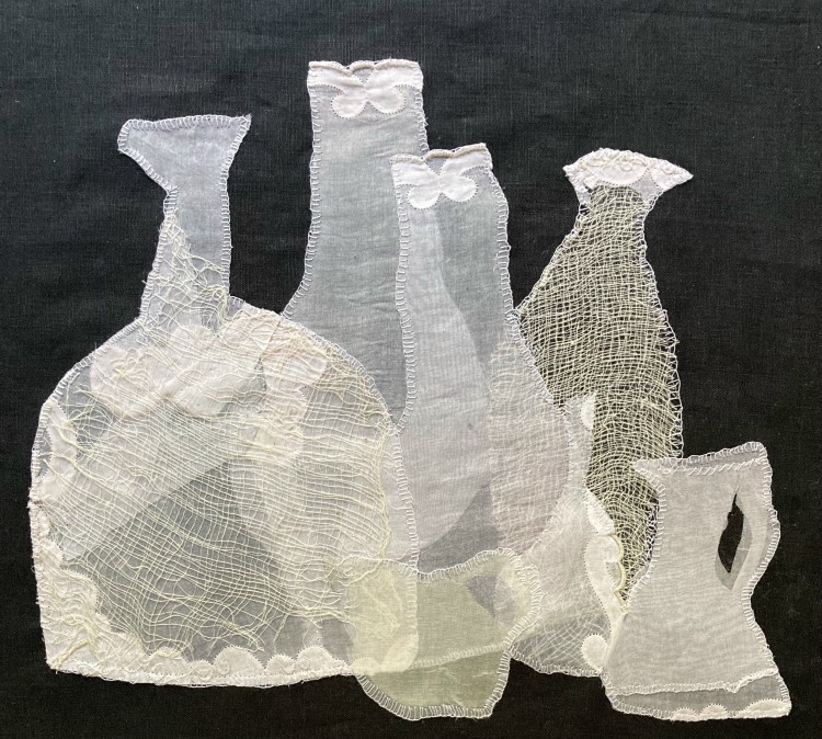 Gauze Urn